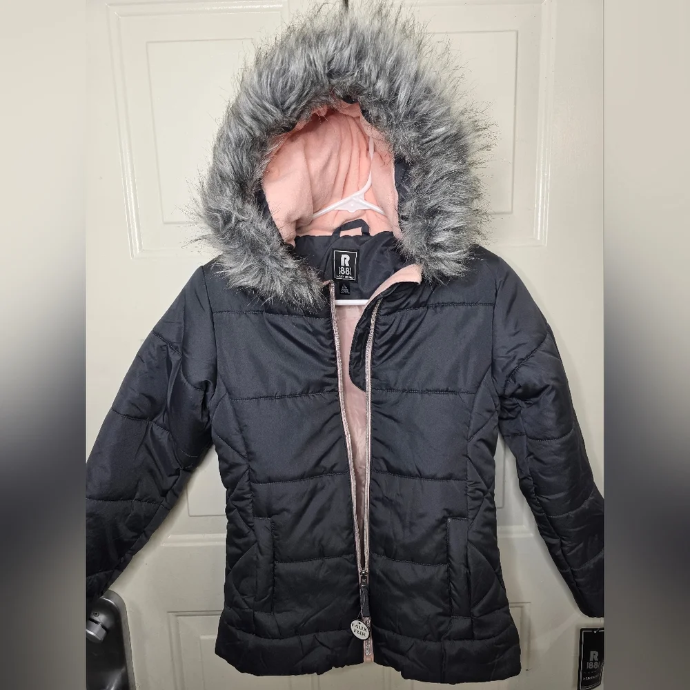 NWT Rothschild's Girls Jacket Faux Fur Gray And Pink Size‎ 14 (L)